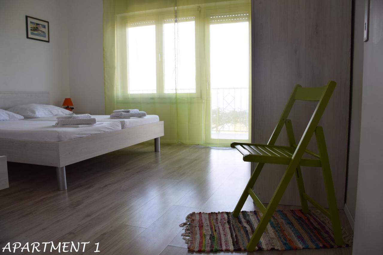 Apartments Luka Trogir Exteriér fotografie