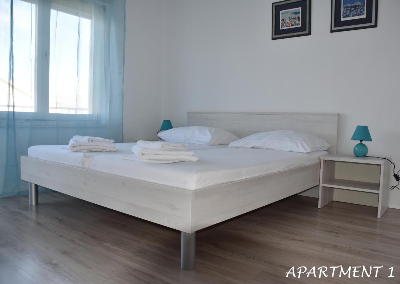 Apartments Luka Trogir Exteriér fotografie