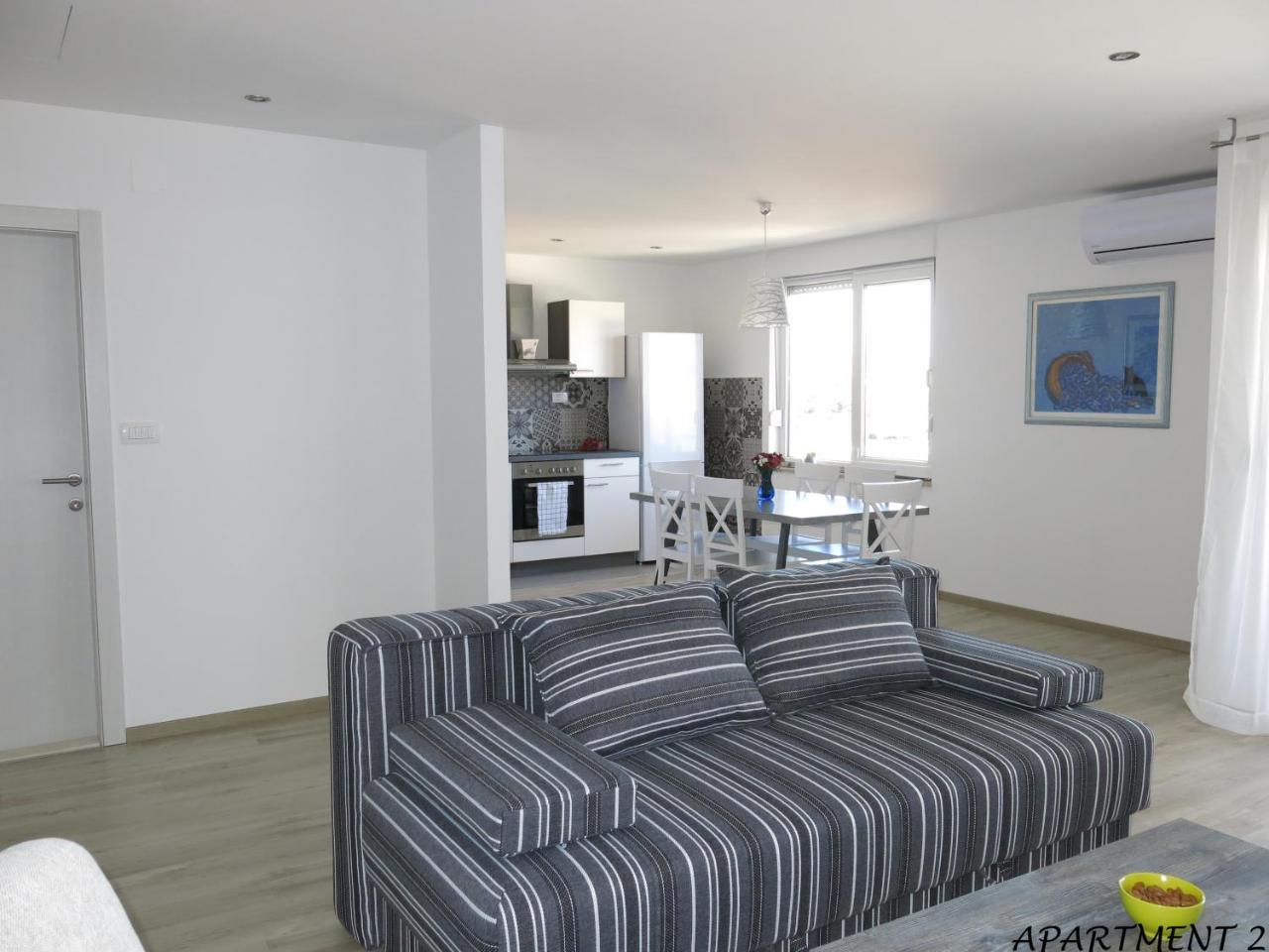 Apartments Luka Trogir Exteriér fotografie
